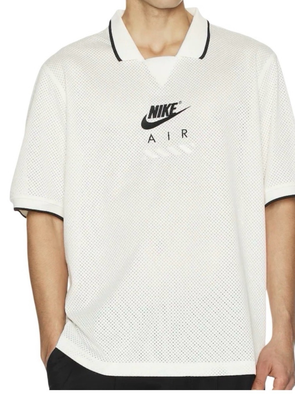 Air Football Jersey in Sail & Black
Nike size XS